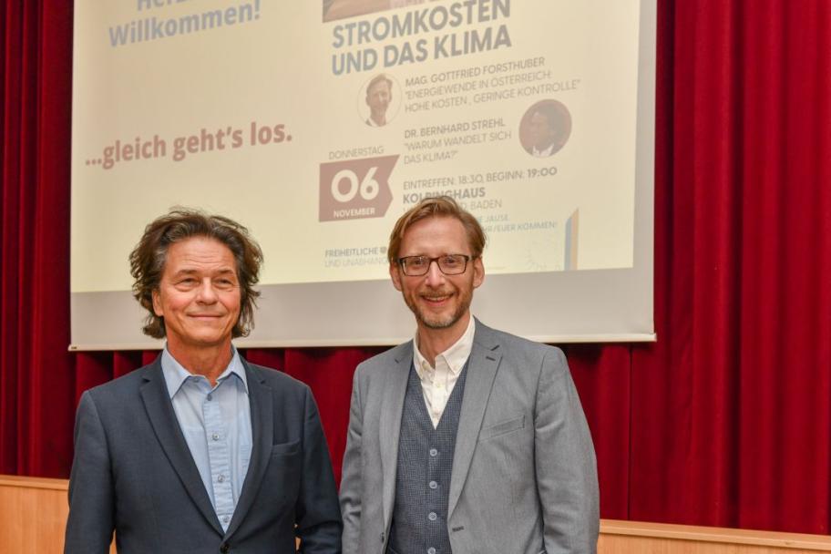 Die Vortragenden: Physiker Dr. Bernhard Strehl und StR Mag. Gottfried Forsthuber